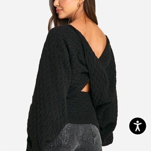 NWT Cable Knot Black Twist Sweater